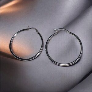 Vintage 925 Sterling Silver 1.36” English Lock Hoop Earrings Signed 3.46g
